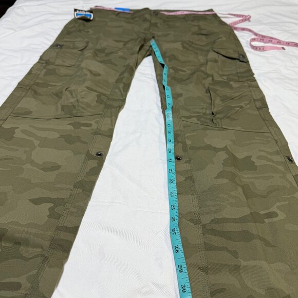 KÜHL Splash Roll-Up Pants Women’s 14 Reg Green Camo Hiking Cargo NWT - Picture 8 of 11